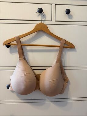 SKIMS Smoothing Intimates Full Coverage Bra / Clay